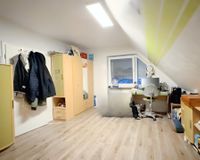 Kind / Arbeitszimmer